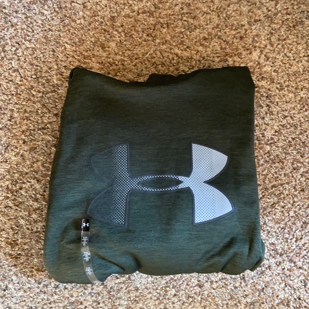 NWT Under Armour hoodie